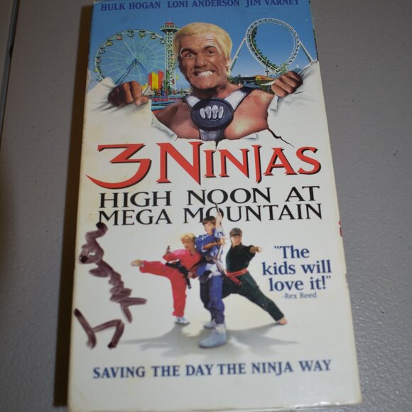 3 Ninjas: High Noon At Mega Mountain [VHS] - Picture 1 of 2